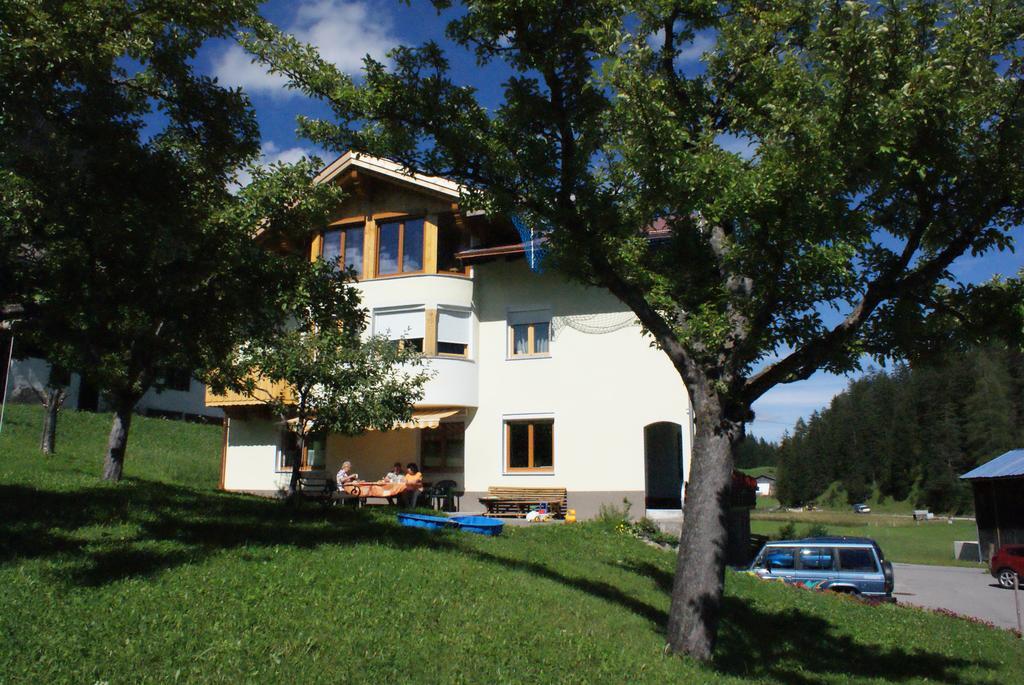 Haus Bergfrieden Hotel Bach  Exterior foto